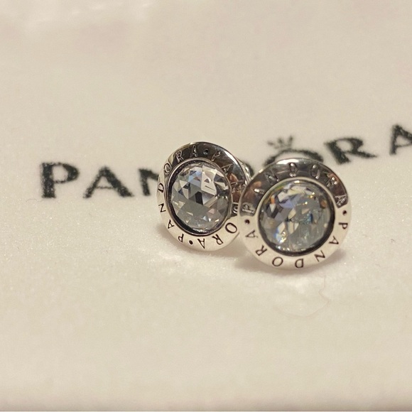 Pandora Radiant Logo cubic zirconia and silver studs, new. Shine logo - Picture 3 of 5
